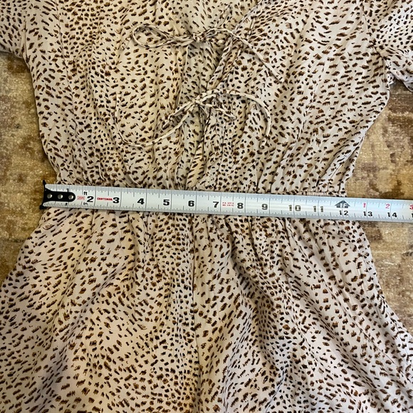 Princess Polly Women's romper size 2 - Picture 5 of 9